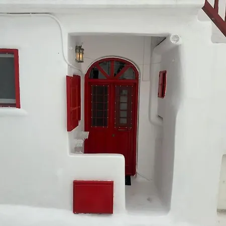 Little Big In Town * Mykonos Town